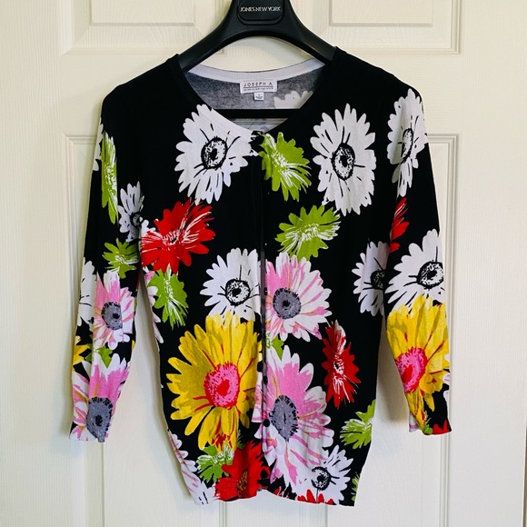 Joseph A Sweaters - Joseph A Floral Knit Cardi